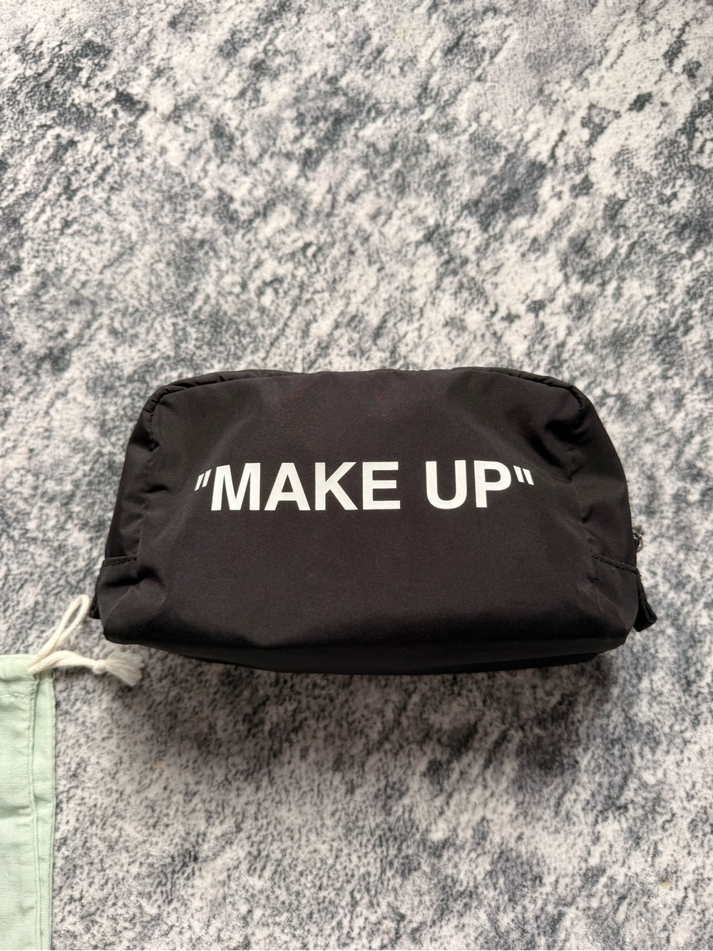 Off-White Makeup Bag - Picture 2 of 10